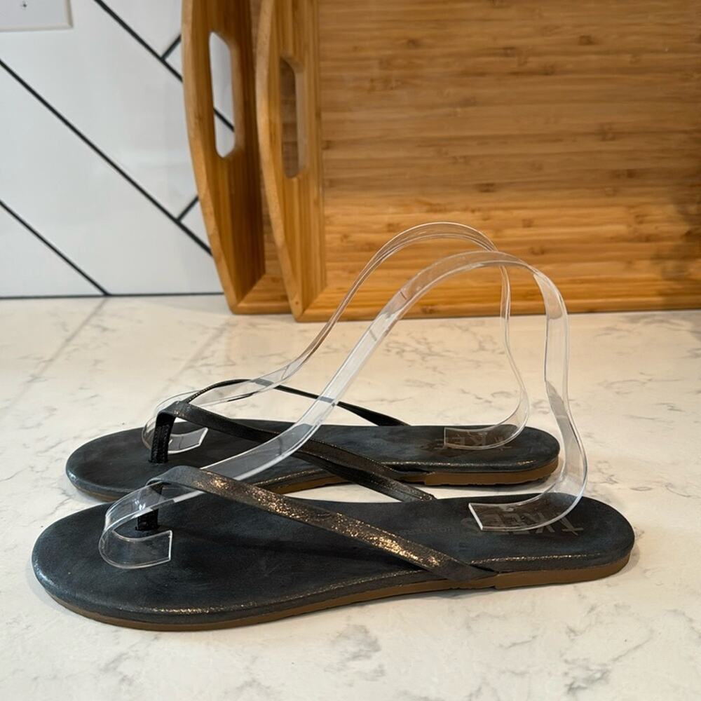 Tkees Glitters Silver Metallic Gleam Lily Flip Flop Sandals Summer Size 8